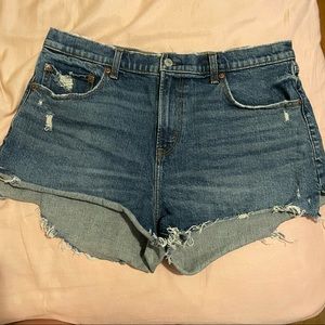 Abercrombie & Fitch Mom Jean Shorts